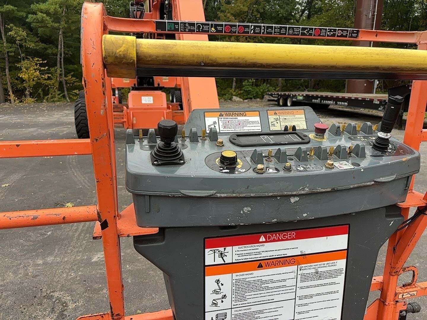 2017 JLG 1350SJP-24