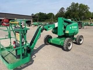 2017 JLG 340AJ