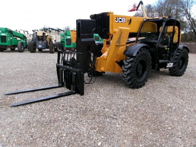 2017 JCB 510-56