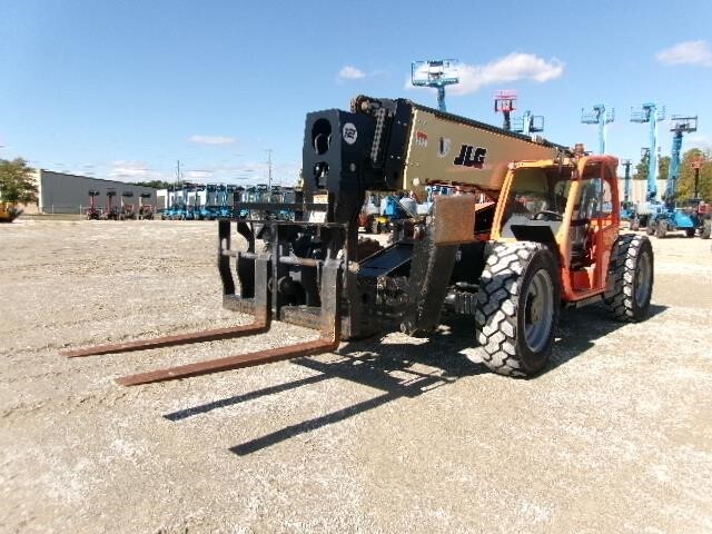 2022 JLG 1255