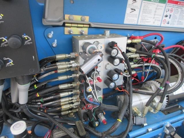 2025 Genie TZ-50-16