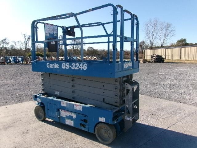 2018 Genie GS-3246-4