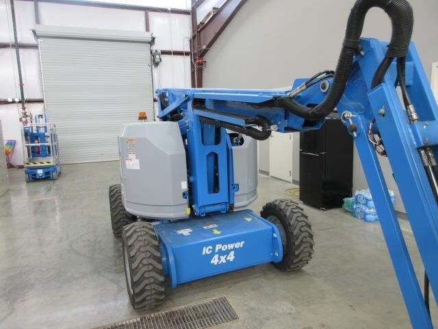 2026 Genie Z-34/22 IC-11