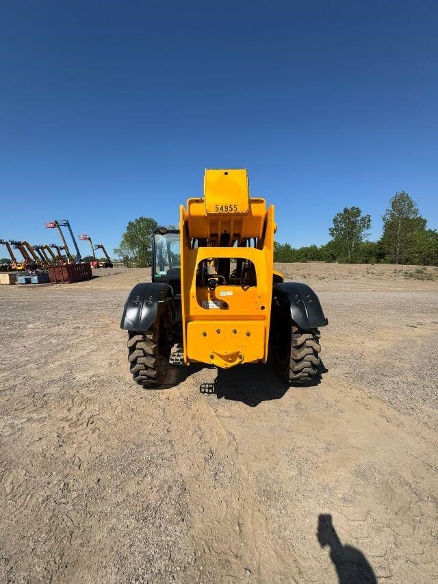 2019 JCB 509-42-5