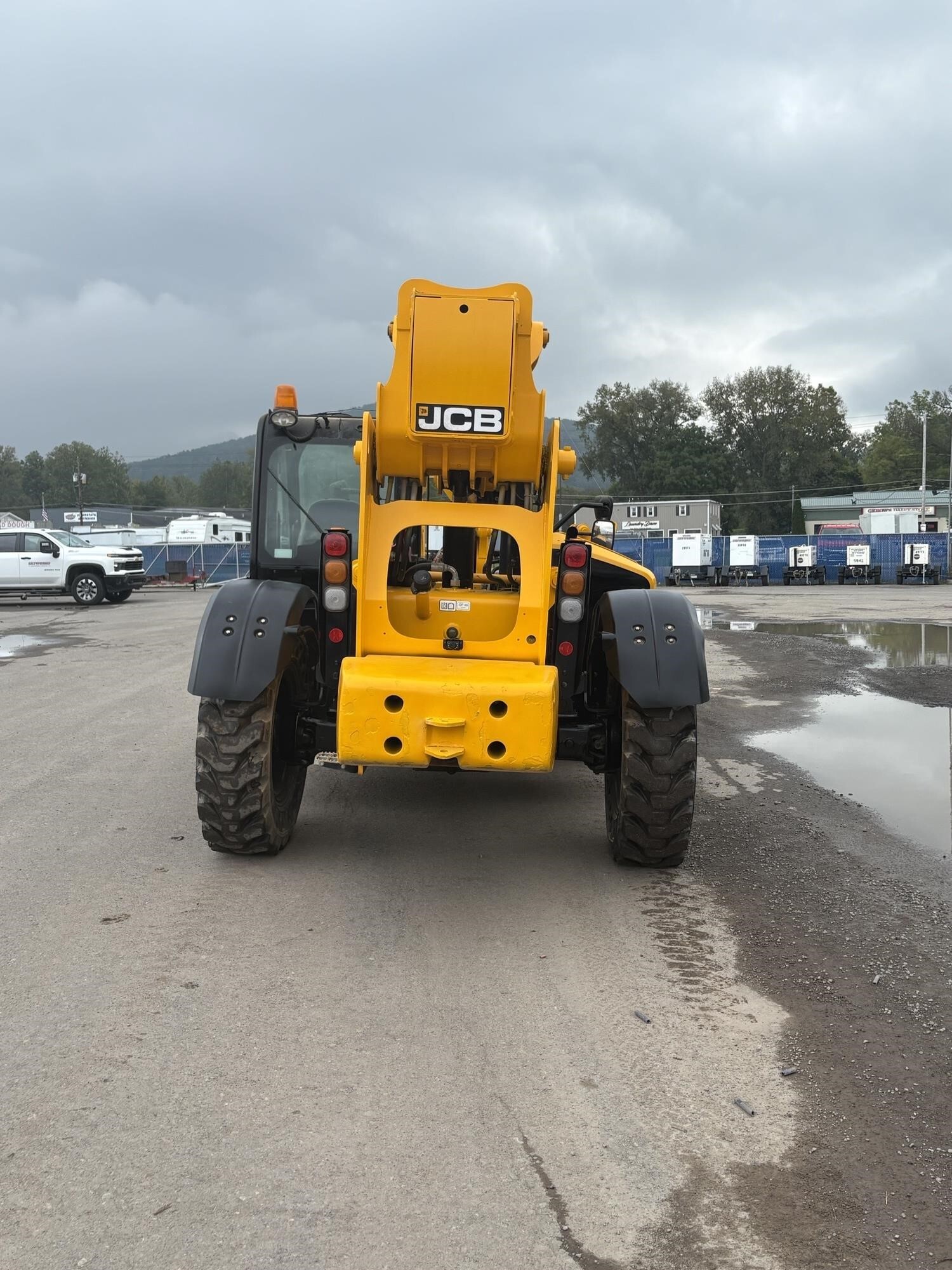 2017 JCB 514-56-4
