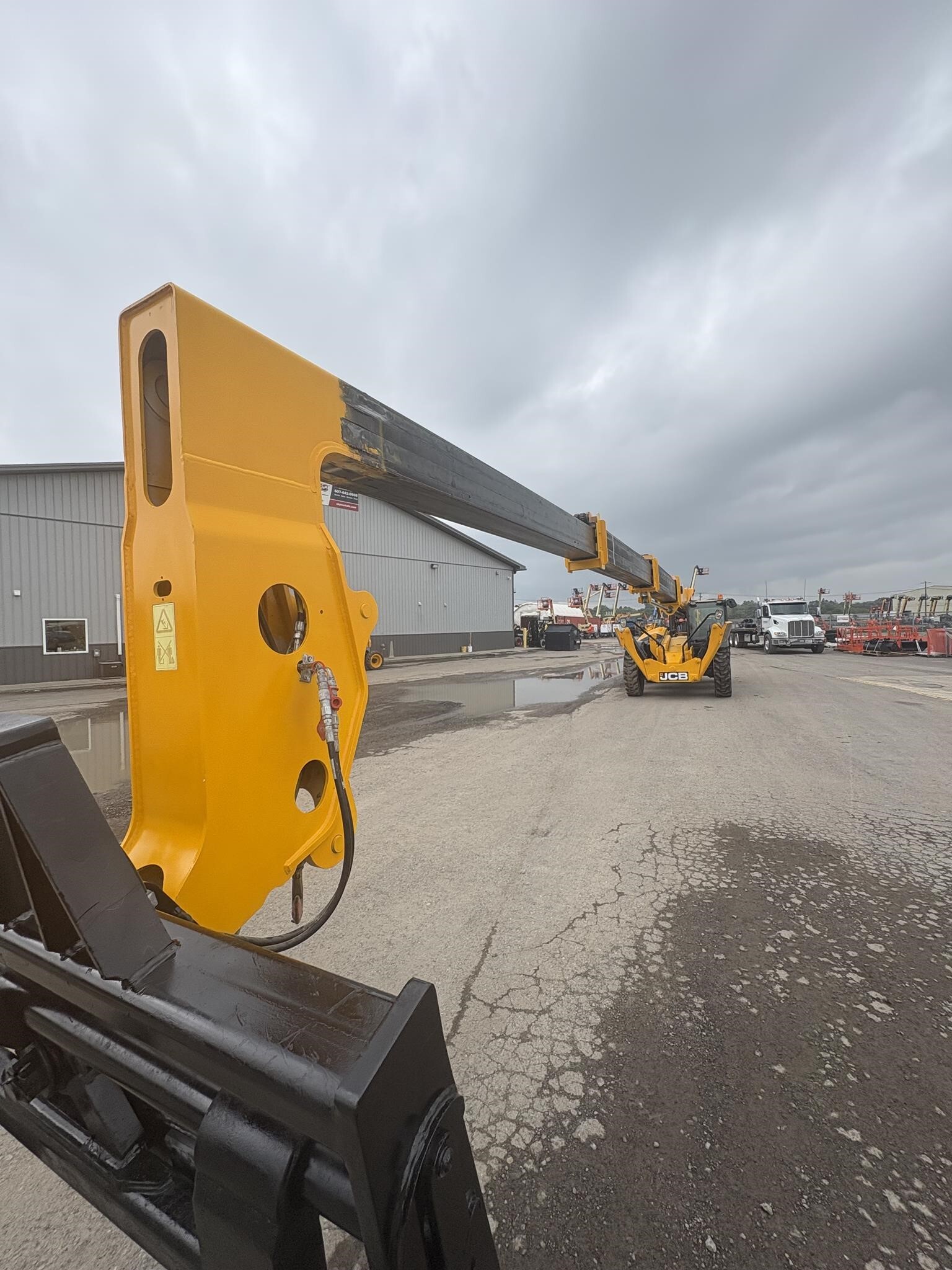 2017 JCB 514-56-13