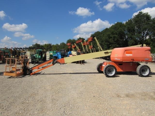 2018 JLG 660SJ