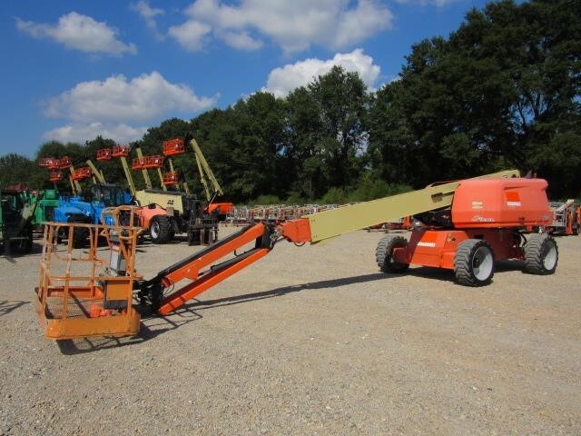 2018 JLG 660SJ-2