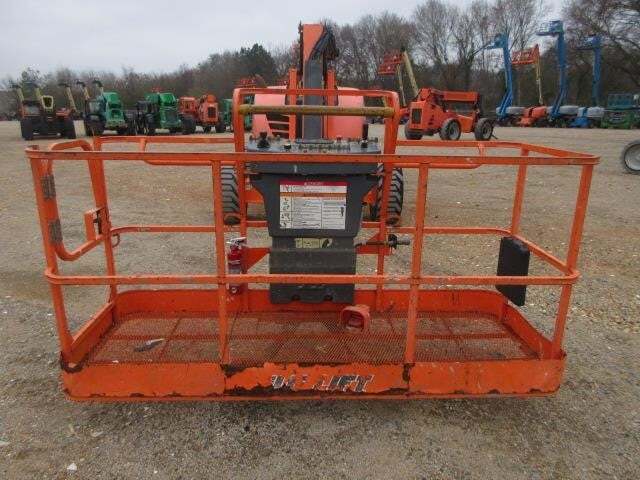 2016 JLG 600AJ-5