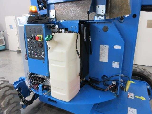 2025 Genie Z-34/22 IC-19
