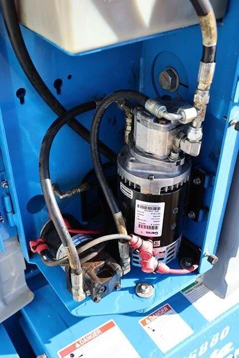 2018 Genie Z-30/20N RJ-17