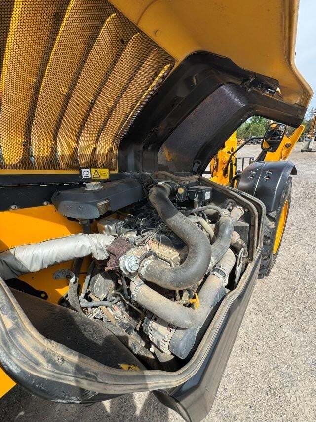 2017 JCB 510-56-16