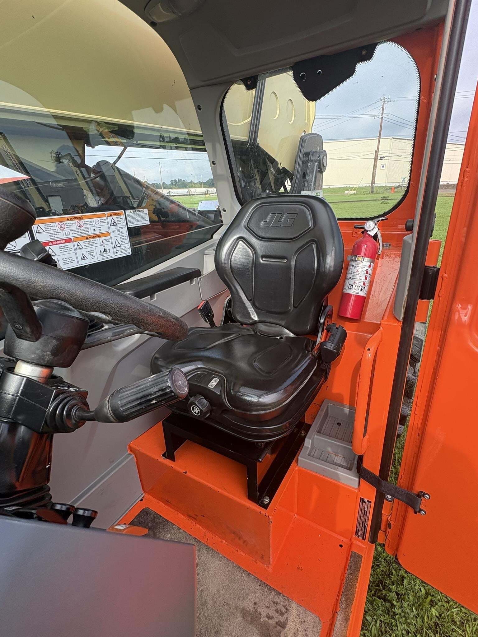 2022 JLG 943-10