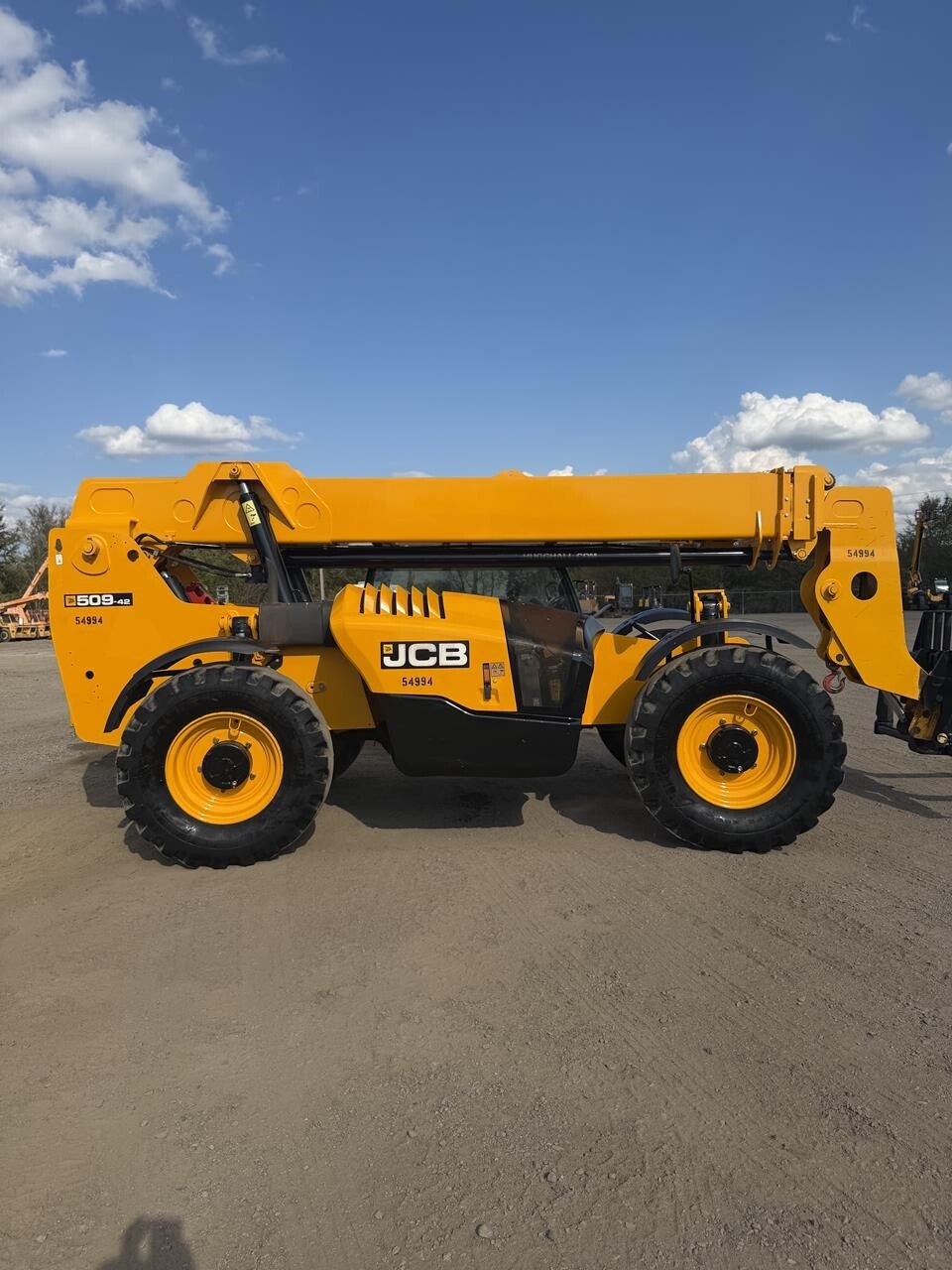 2019 JCB 509-42-7