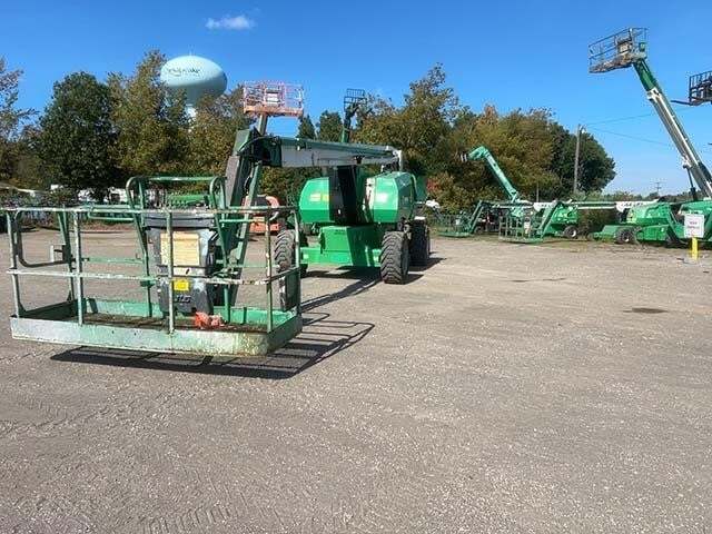 2018 JLG 800AJ-2