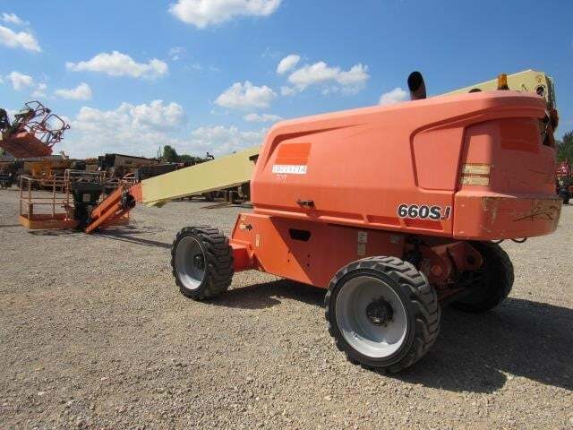 2018 JLG 660SJ-8