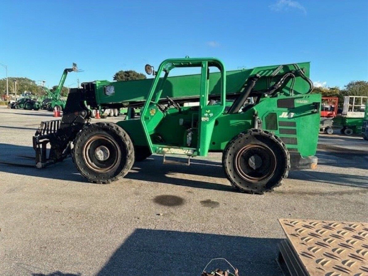 2016 SkyTrak 6042