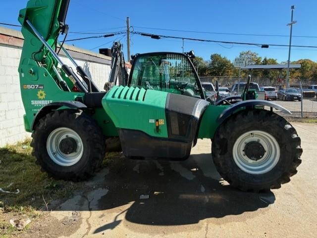 2017 JCB 507-42-3