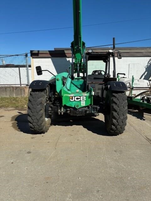 2017 JCB 507-42-4