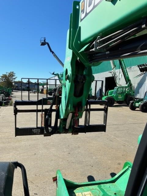 2017 JCB 507-42-8