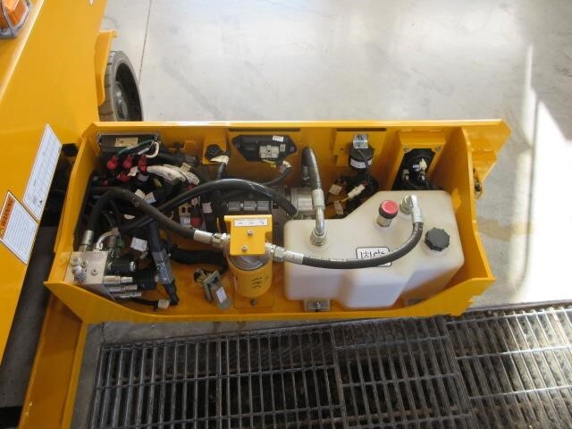 2025 JCB S3246E-14