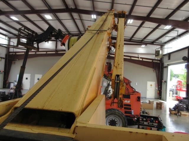 2013 Broderson IC-200-3H-19