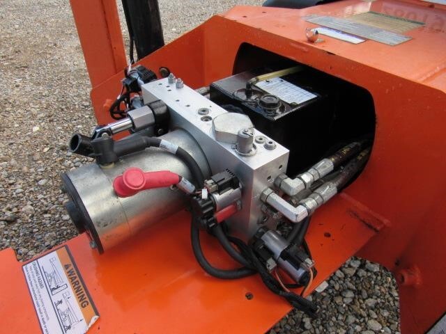 2019 JLG T350-21