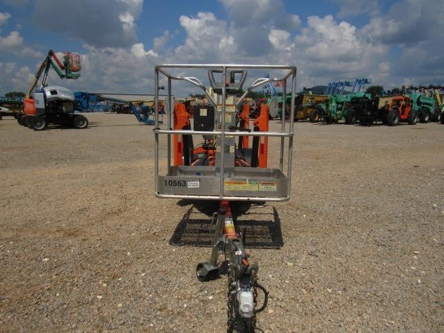 2019 JLG T350-3