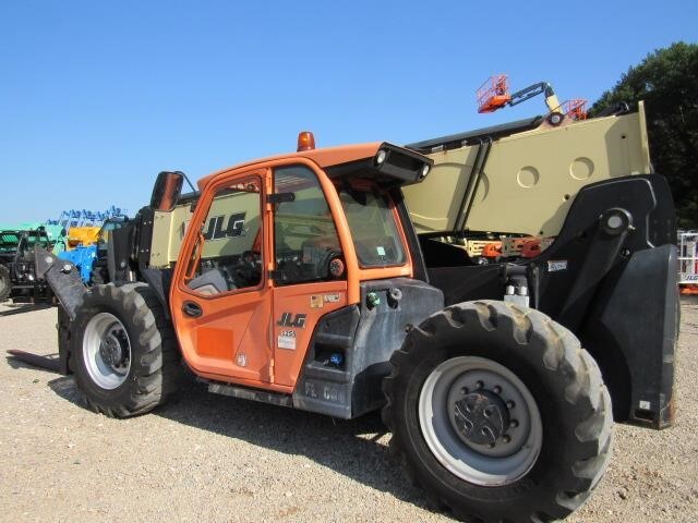 2018 JLG 1255-8