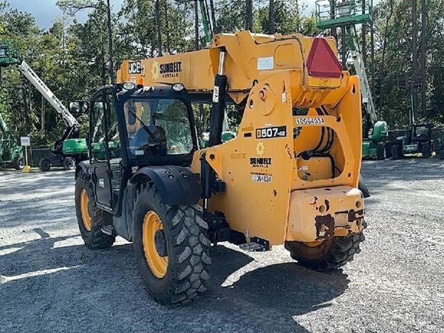 2018 JCB 507-42-3