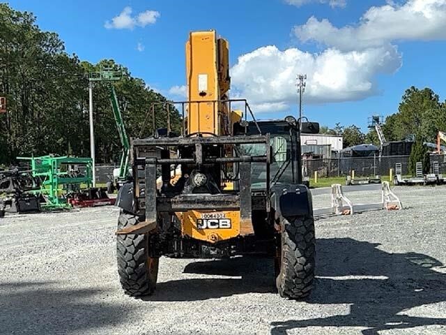 2018 JCB 507-42-7