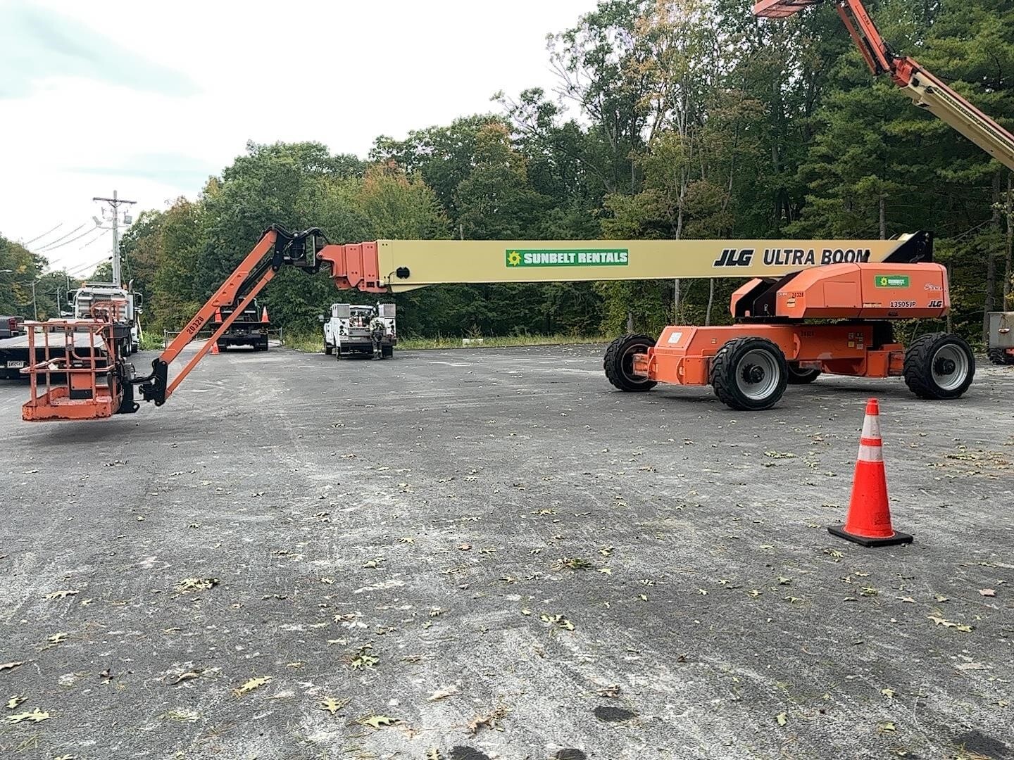 2017 JLG 1350SJP