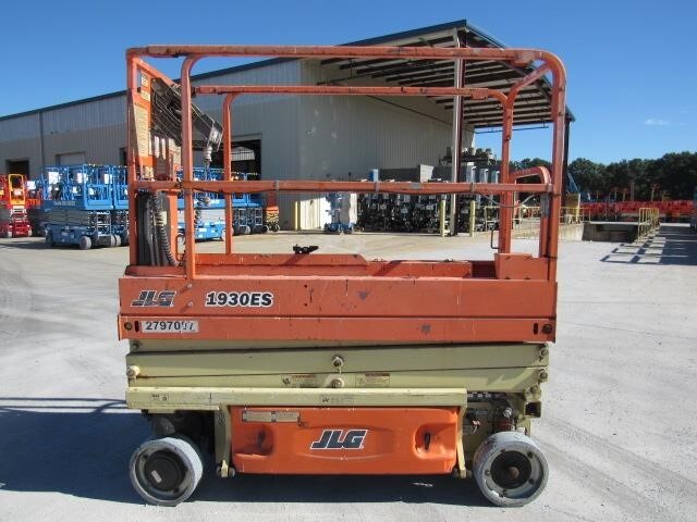 2019 JLG 1930ES
