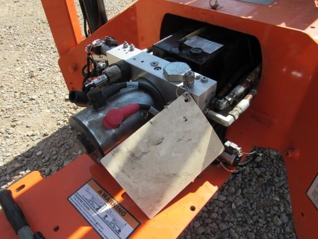 2019 JLG T350-22