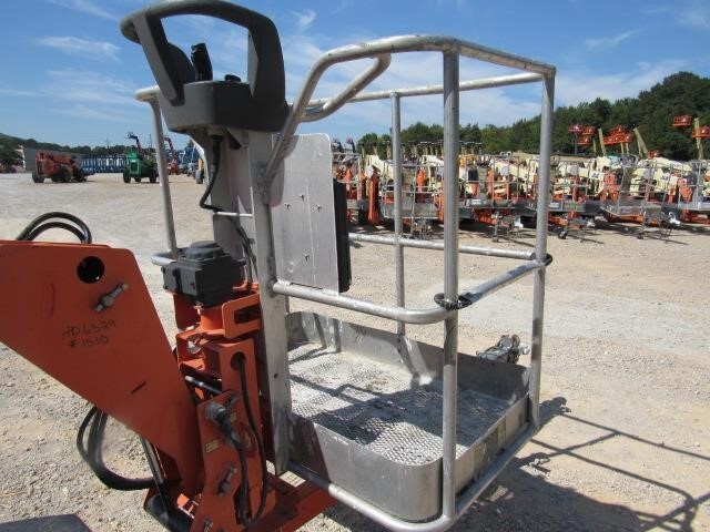 2019 JLG T350-12