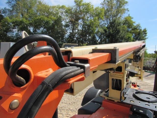 2019 JLG T350-14