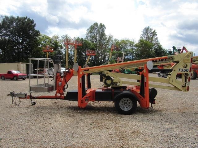 2019 JLG T350