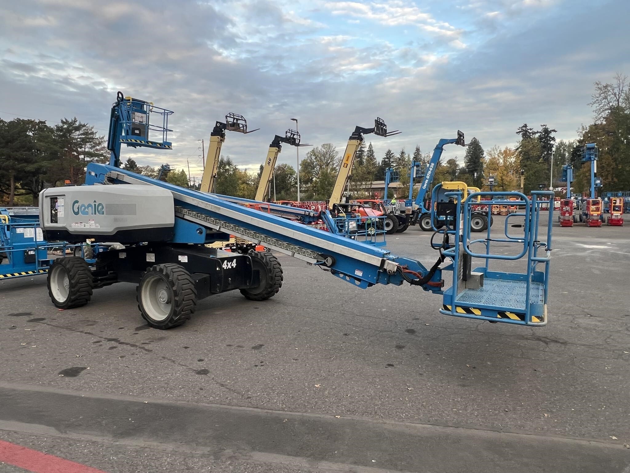 2019 Genie S-60X-2