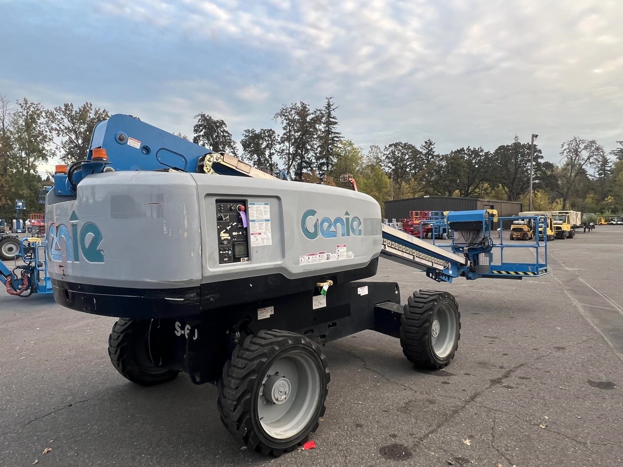 2019 Genie S-60X-3