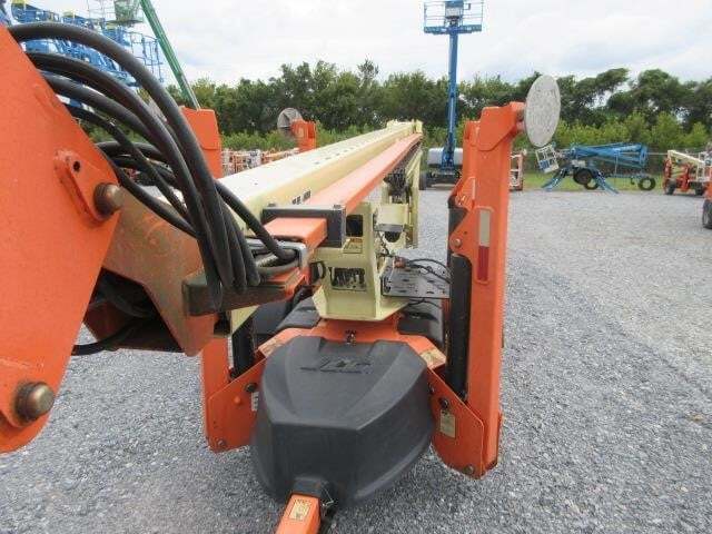 2018 JLG T500J-10