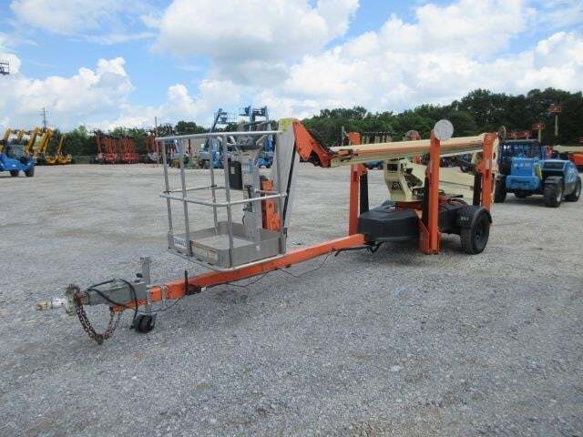2018 JLG T500J