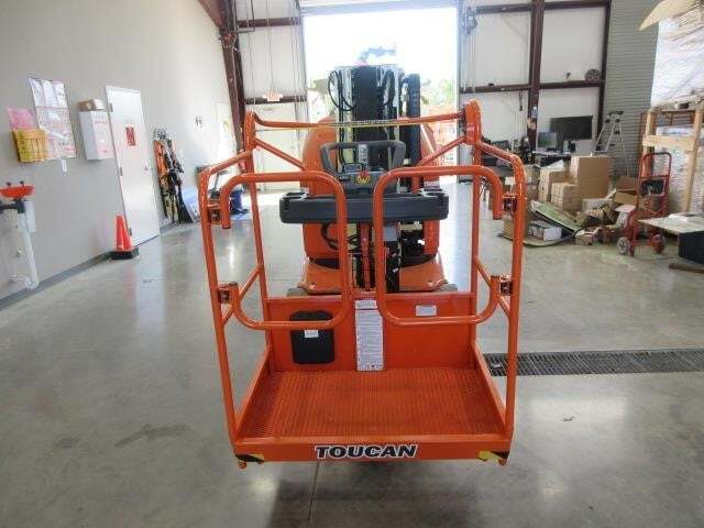 2025 JLG Toucan 32E-9