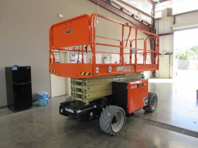 2025 JLG ERT3369-2