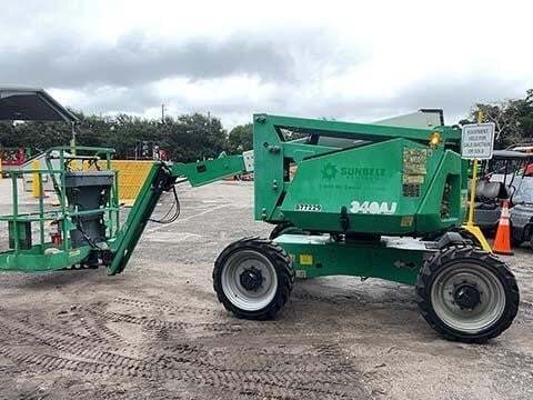 2016 JLG 340AJ