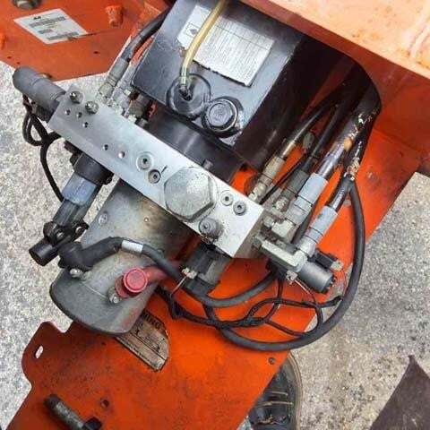 2018 JLG T350-11