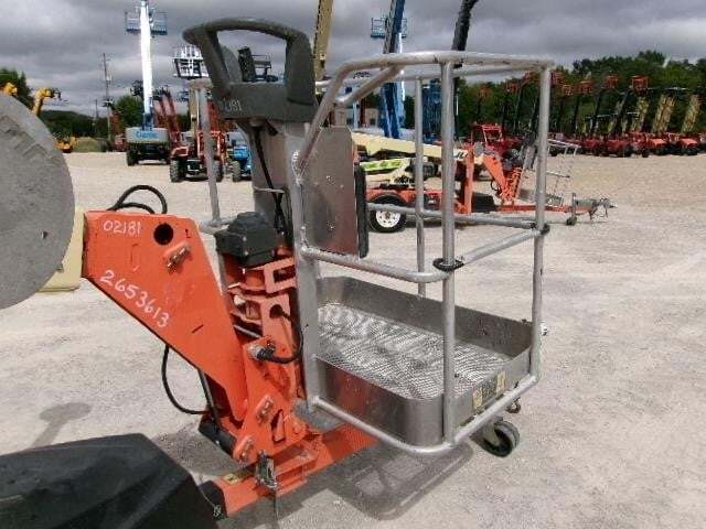 2018 JLG T350-9