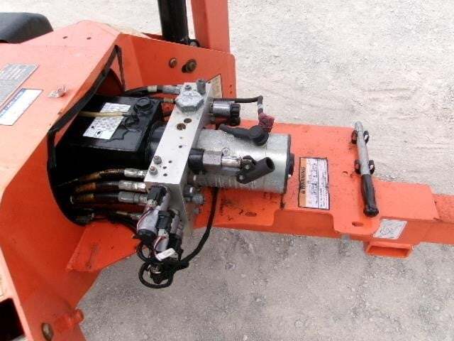 2018 JLG T350-18