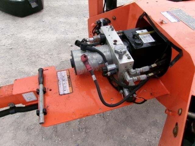2018 JLG T350-19