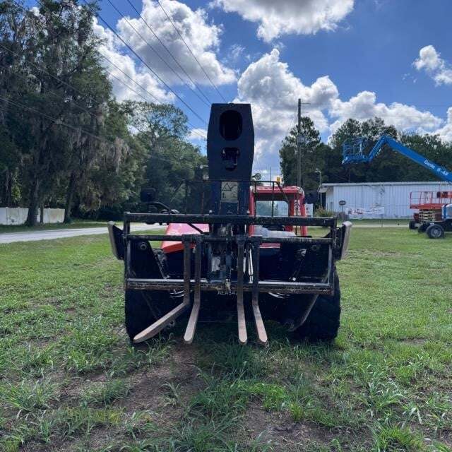 2019 JLG 1055-5