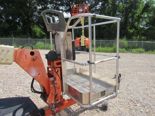 2019 JLG T350-12